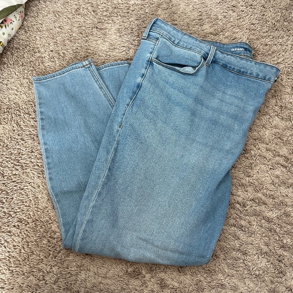 Old Navy High Rise Super Skinny Jeans - Picture 2 of 5